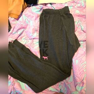Pink boyfriend sweatpants dark gray